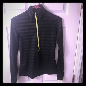Black Nike Pro dry fit pullover